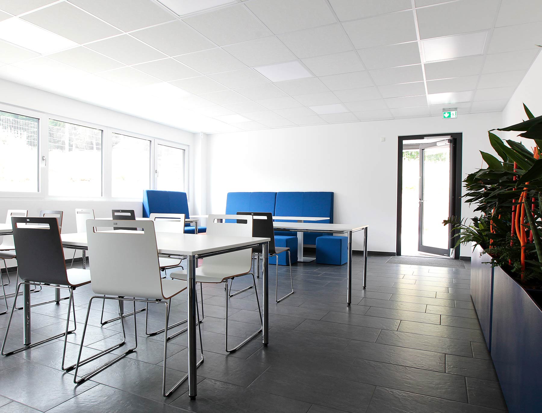 Niedermaier Invest – IT-und Scannerzentrum Velburg