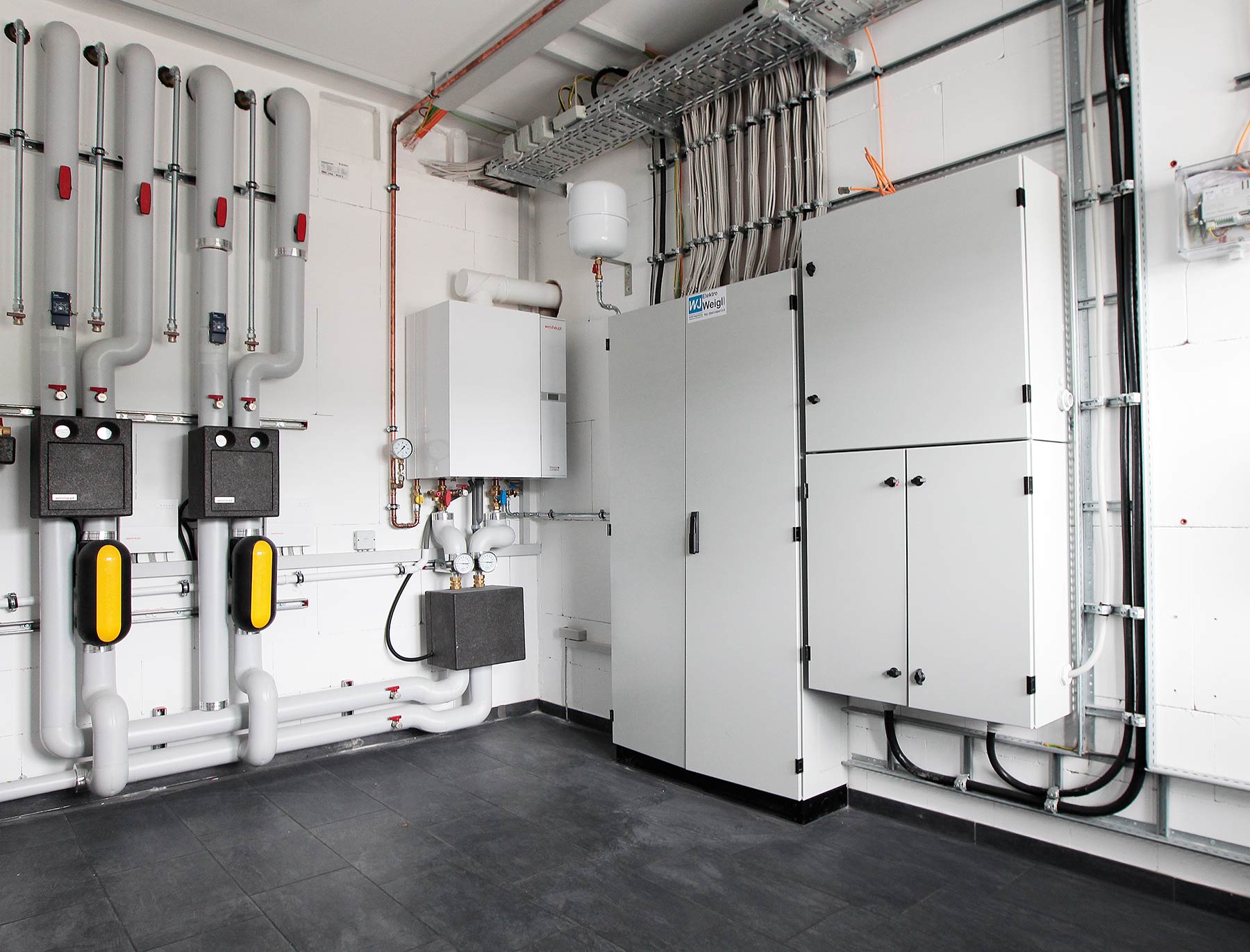 Niedermaier Invest – IT-und Scannerzentrum Velburg