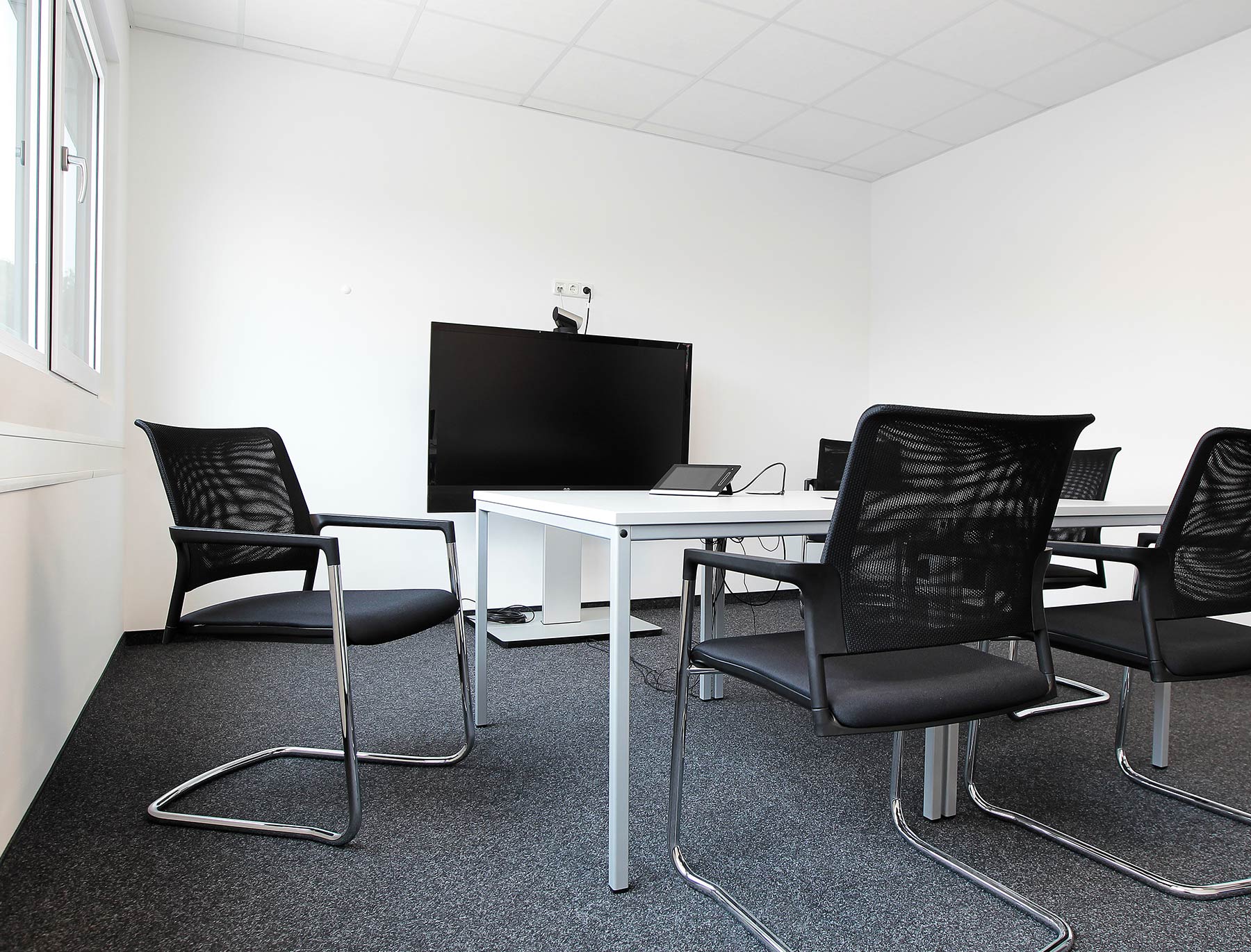 Niedermaier Invest – IT-und Scannerzentrum Velburg
