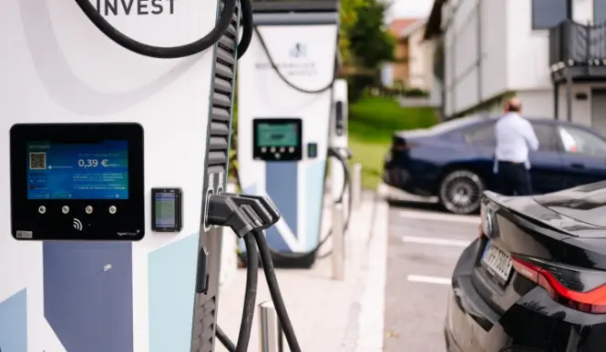 E-MOBILITÄT / LADELÖSUNGEN